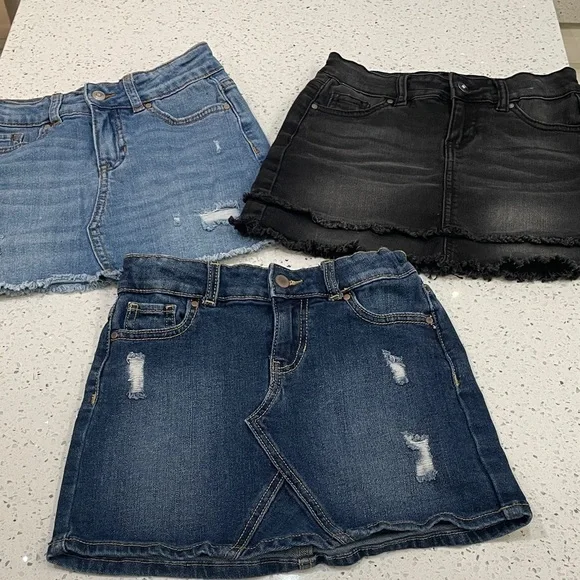 Wonder Nation girls Blue and Black Denim Mini Skirts size 6/6X - Picture 1 of 10